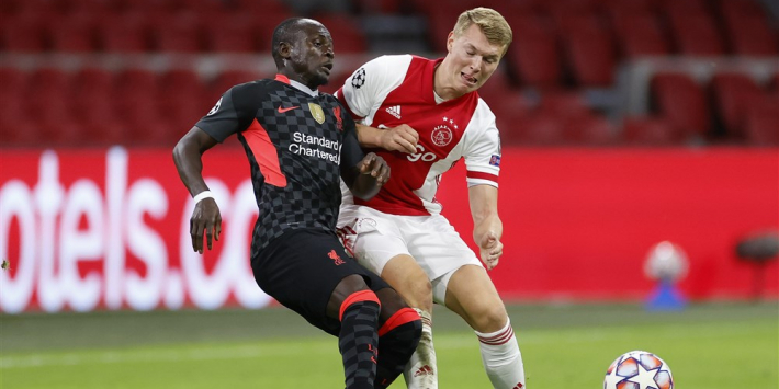 Ajax breekt contract Schuurs open en verlengt met drie jaar