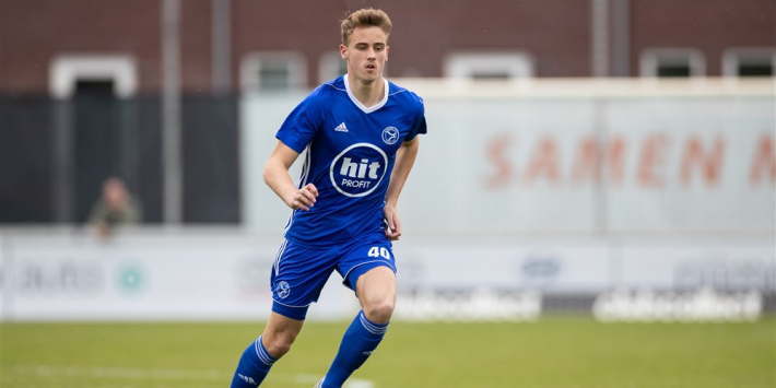 'Arsenal biedt zoon Bergkamp contract aan voor O23-team'