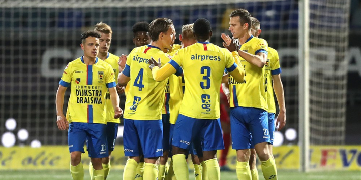Cambuur nieuwe koploper na averij NAC, late zege De Graafschap