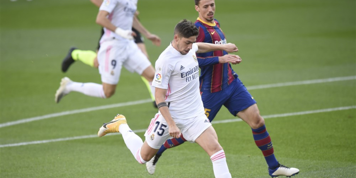 Real Madrid te sterk voor Barça in eerste El Clásico van Koeman