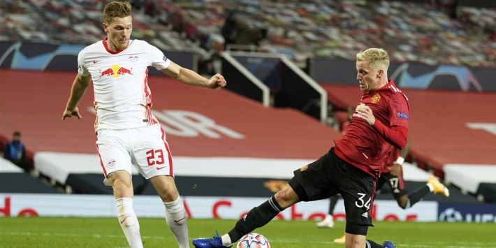Basisdebuut Van de Beek wordt succes: "Ben gelukkig met hem"