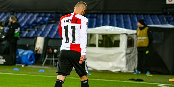 Kranten: 'Alleen arbiter was slechter dan Feyenoord'