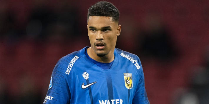 Doekhi: "Feyenoord is een grote club hè, dus je weet het niet"