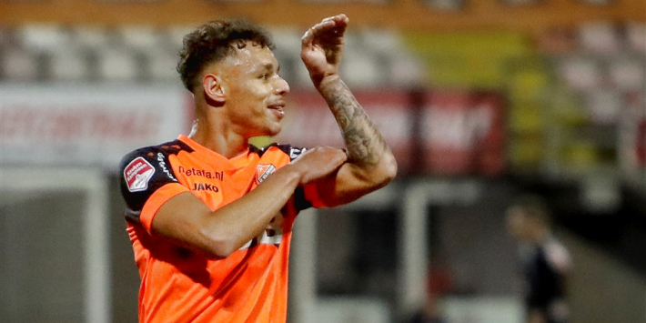 Remise Volendam ondanks wereldgoal, zege Excelsior