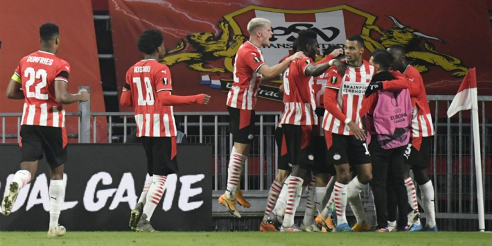 PSV komt dramatische start te boven en pakte cruciale zege: 3-2