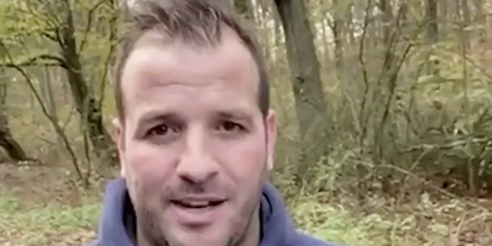 Video: Van der Vaart lanceert Maradona-challenge