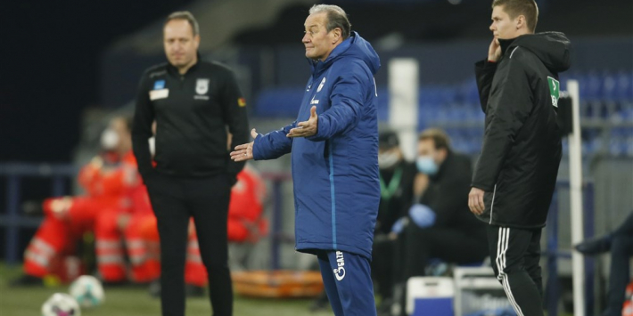 Stevens wint met Schalke 04 van vierdeklasser in de beker