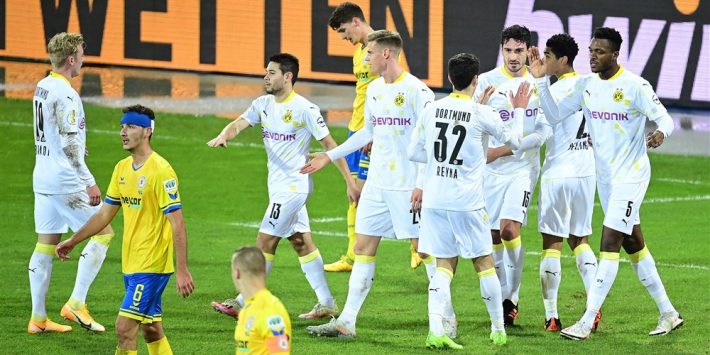 Dortmund imponeert niet, maar gaat wel door in de beker