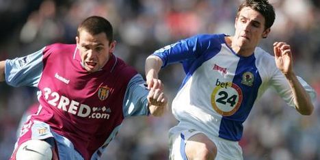 Blackburn door met Warnock, Derbyshire en Olsson