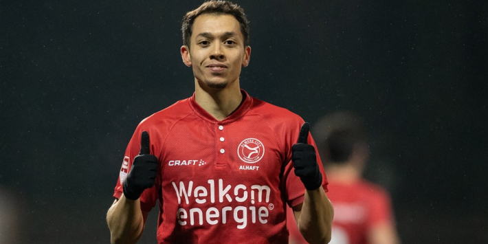 Almere verlengt contract Alhaft: "Met de club naar de Eredivisie"