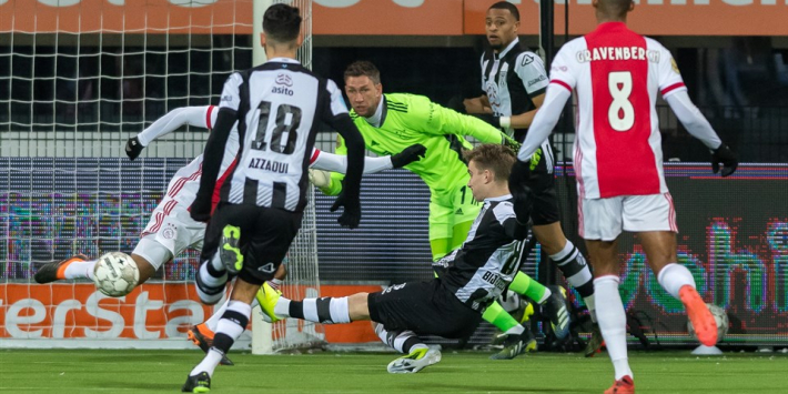 Bijleveld verzuimt Ajax pijn te de doen: "Daar baal ik enorm van"