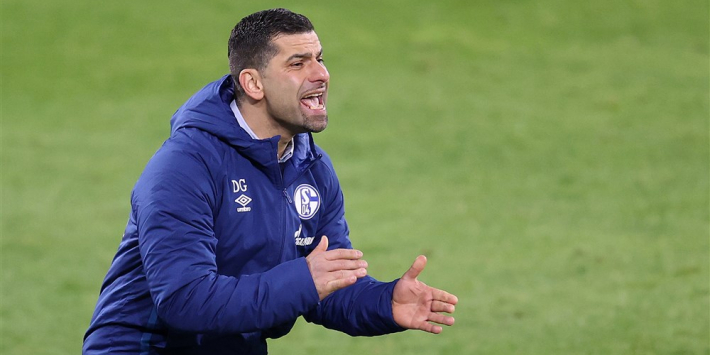 Schalke-trainer Grammozis debuteert met gelijkspel