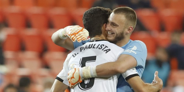 Hoofdrol voor Cillessen bij sensationele zege Valencia