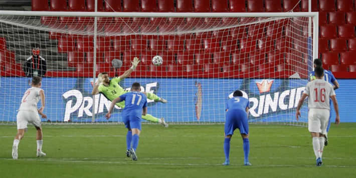 Na Oranje beklaagt ook Spanjaard zich over ontbreken VAR