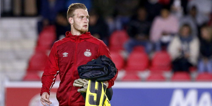 PSV stuurt tien spelers van beloftenteam formele ontslagbrief