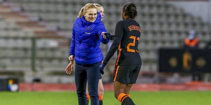 Zeldzaam en pijnlijk oefenverlies voor Leeuwinnen tegen Spanje