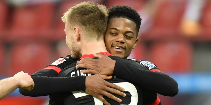 Leverkusen dankzij uitblinker Bailey ruim langs Köln