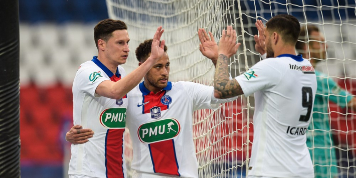 Icardi loodst PSG met hattrick naar halve finale Franse beker