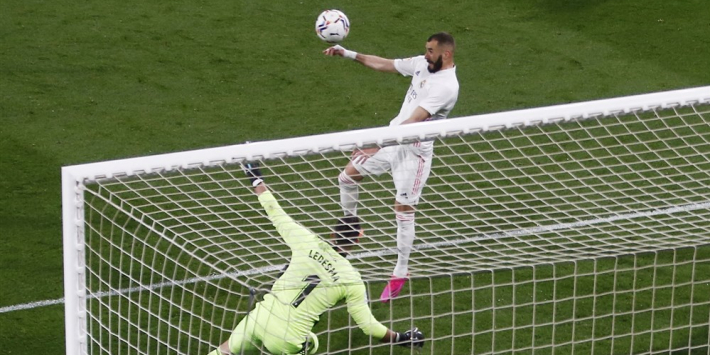Benzema leidt Real Madrid naar koppositie in La Liga