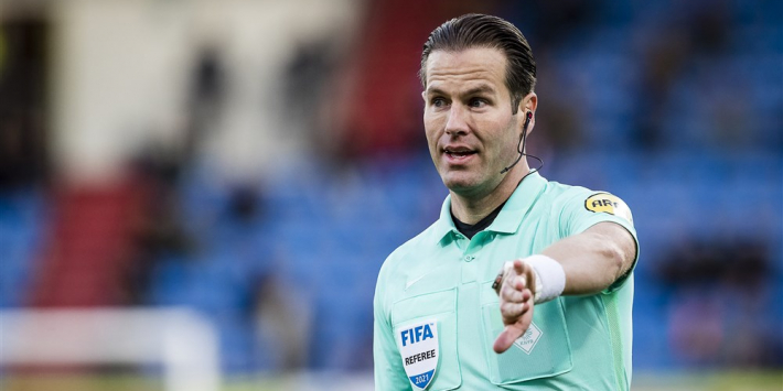 Makkelie negeert VAR en keurde PSV-treffer goed