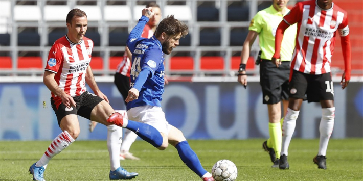Schöne koestert punt bij PSV: "Dan mag je wel tevreden zijn"