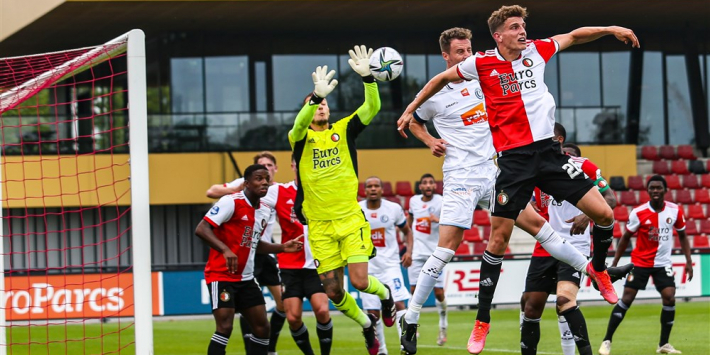 Feyenoord 'koning hoekschop', PSV slechtste van Eredivisie
