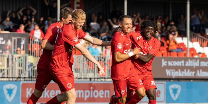 Verbeek maakt met Almere City enorme sprong op ranglijst