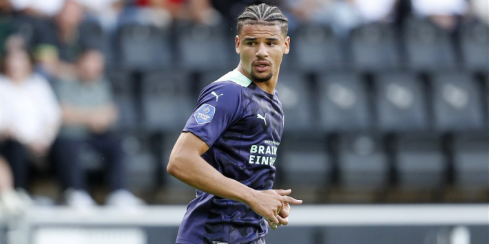 De Mos: 'Beste verdediger Eredivisie' verdient kans in Oranje