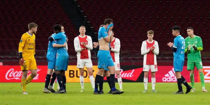 Erehaag voor Plank maakt indruk: "Een prachtig gebaar van Ajax" 