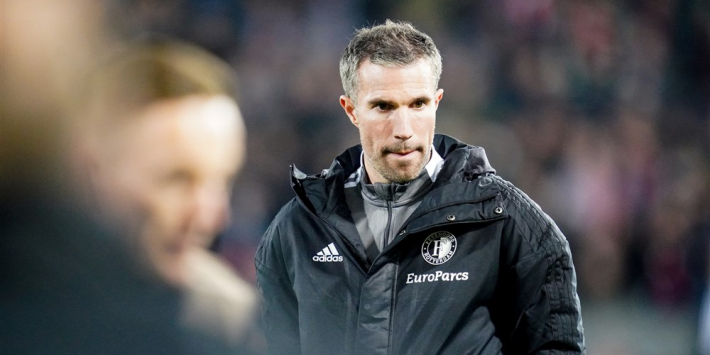 Van Persie en Maduro één stap verwijderd van hoofdtrainerschap