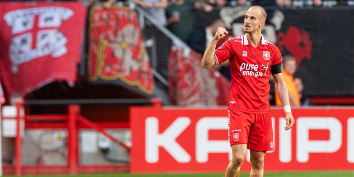 FC Twente dankt FC Utrecht en gaat Europa in ten koste van AZ