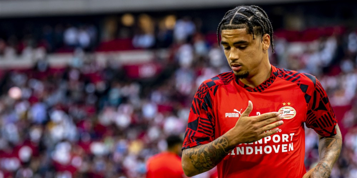 De Mos kritisch op PSV'er: "Hij heeft daar niets te zoeken"