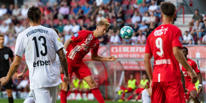 FC Twente komt vroege tik te boven en wacht kraker in play-offs