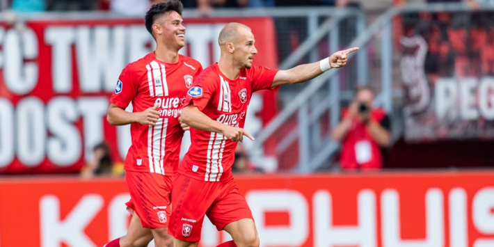 Transferinkomsten zorgen voor bescheiden winst FC Twente
