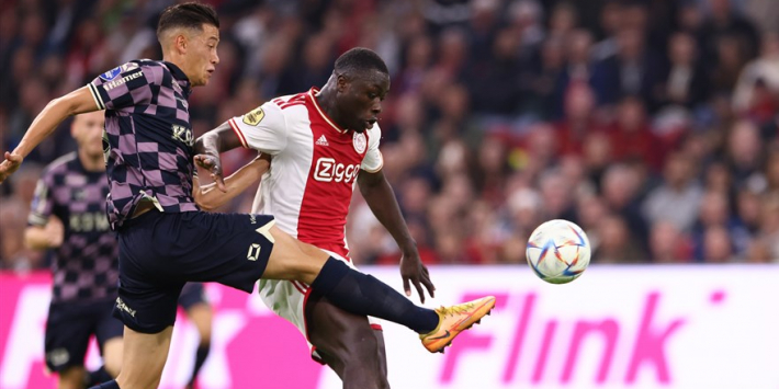 Ajax mist koppositie door verrassend gelijkspel tegen Eagles