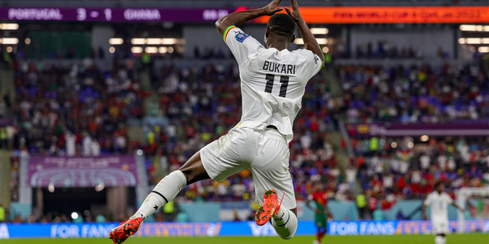 Scorende Bukari schrikt van ophef: "Niet respectloos naar Ronaldo"