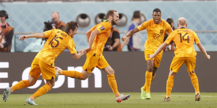 Oranje dendert door op WK en treft Argentinië; weer kritiek op veldspel | FCUpdate Recap