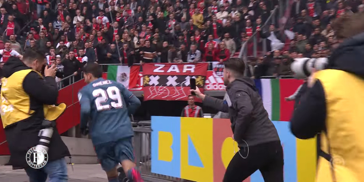 Kökçü Responds to Beer-Throwing Ajax Fans with Gestures Following Giménez Goal