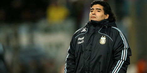 BREAKING: Voetballegende Maradona (60) overleden