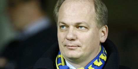 Pama baalt van rellende 'nepsupporters' Cambuur