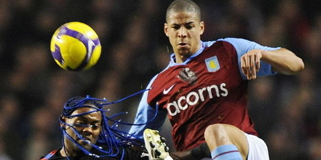 Aston Villa maanden zonder verdediger Davies