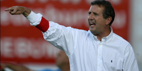 Leekens: "We zien wel of de tegenstander er is"
