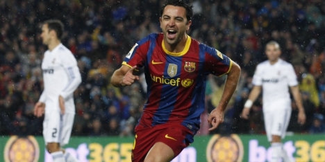 Cruijff ziet Xavi als favoriet voor Gouden Bal