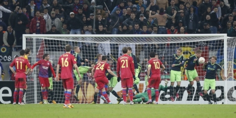 Steaua-back: "Laat Chelsea maar komen"