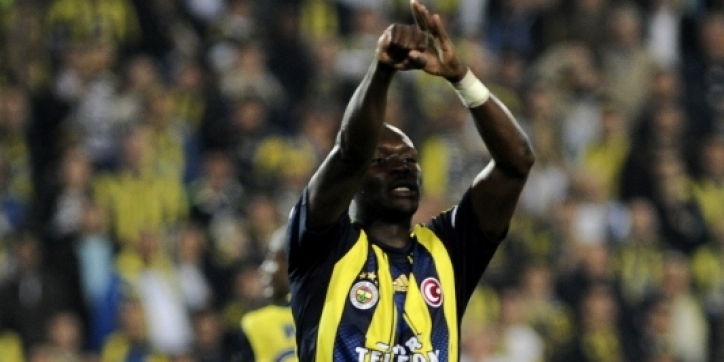 Fenerbahçe na knotsgek duel weer even lijstaanvoerder