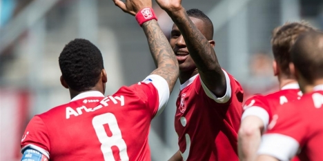 Hannover 96 bevestigt interesse in Douglas