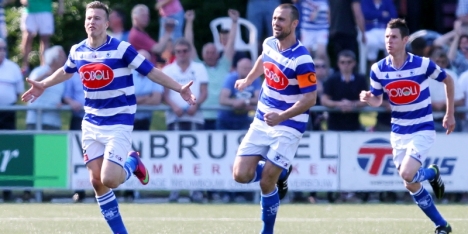 Beslissingswedstrijd voor titel; Katwijk degradeert