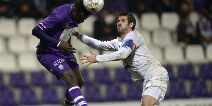 AA Gent laat Arzo naar Real Zaragoza vertrekken