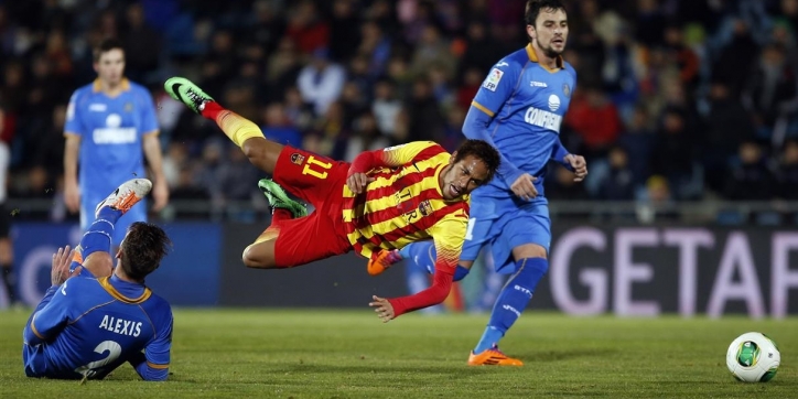 Getafe-verdediger valt uit met opgeblazen testikel