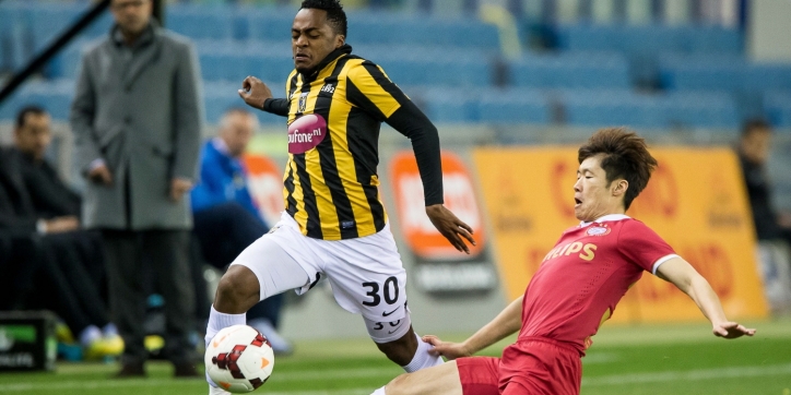 Vitesse maakt gebruik van optie in contract Ibarra